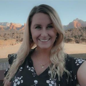 Meet your Posher, Alysha